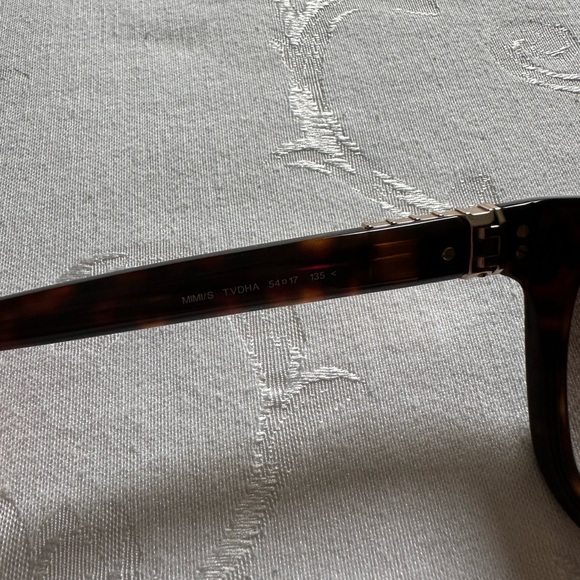 Authentic Jimmy Choo Sunglasses - Picture 6 of 8